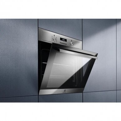 Orkaitė Electrolux EOF3H50BX 1